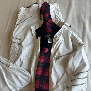 Billabong White Ski & Snow Jacket with Plaid Lining